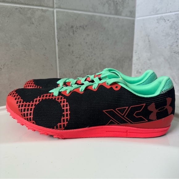 Under Armour UA Brigade XC 2 Track Running Shoes Size 11.5 Men main image 4